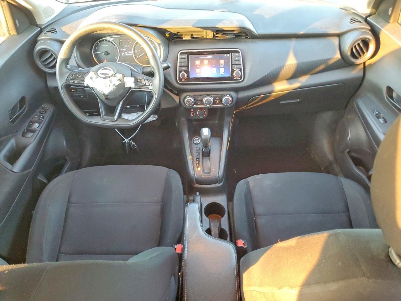 2024 Nissan Kicks S - zdjęcie 8