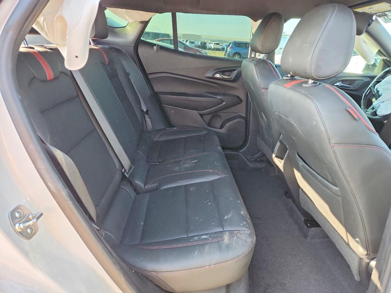 2025 Chevrolet Trax 2Rs - zdjęcie 10