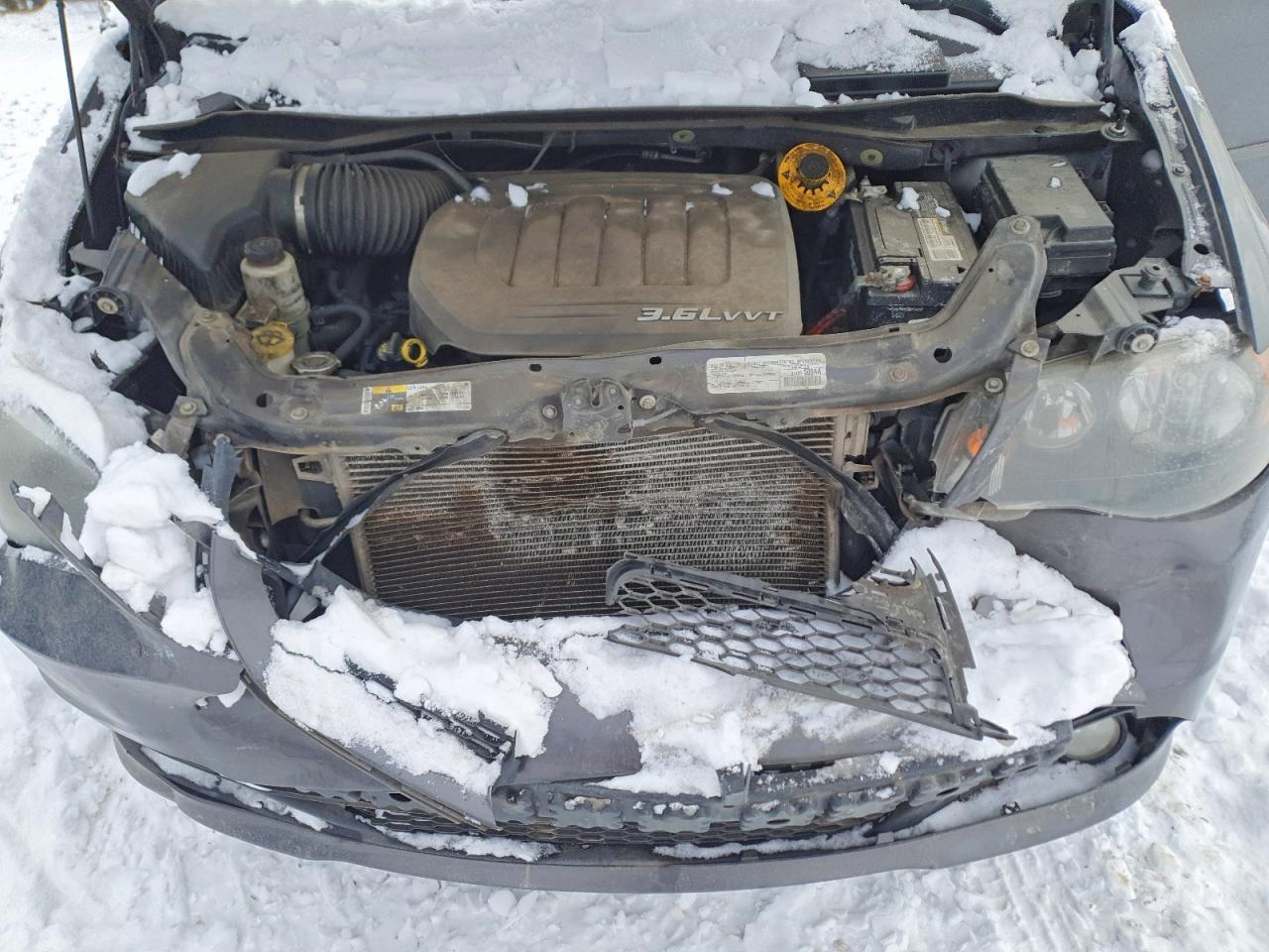 2016 Dodge Grand Caravan R/T - zdjęcie 12