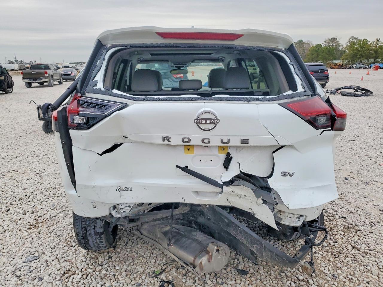 2024 Nissan Rogue Sv - zdjęcie 6