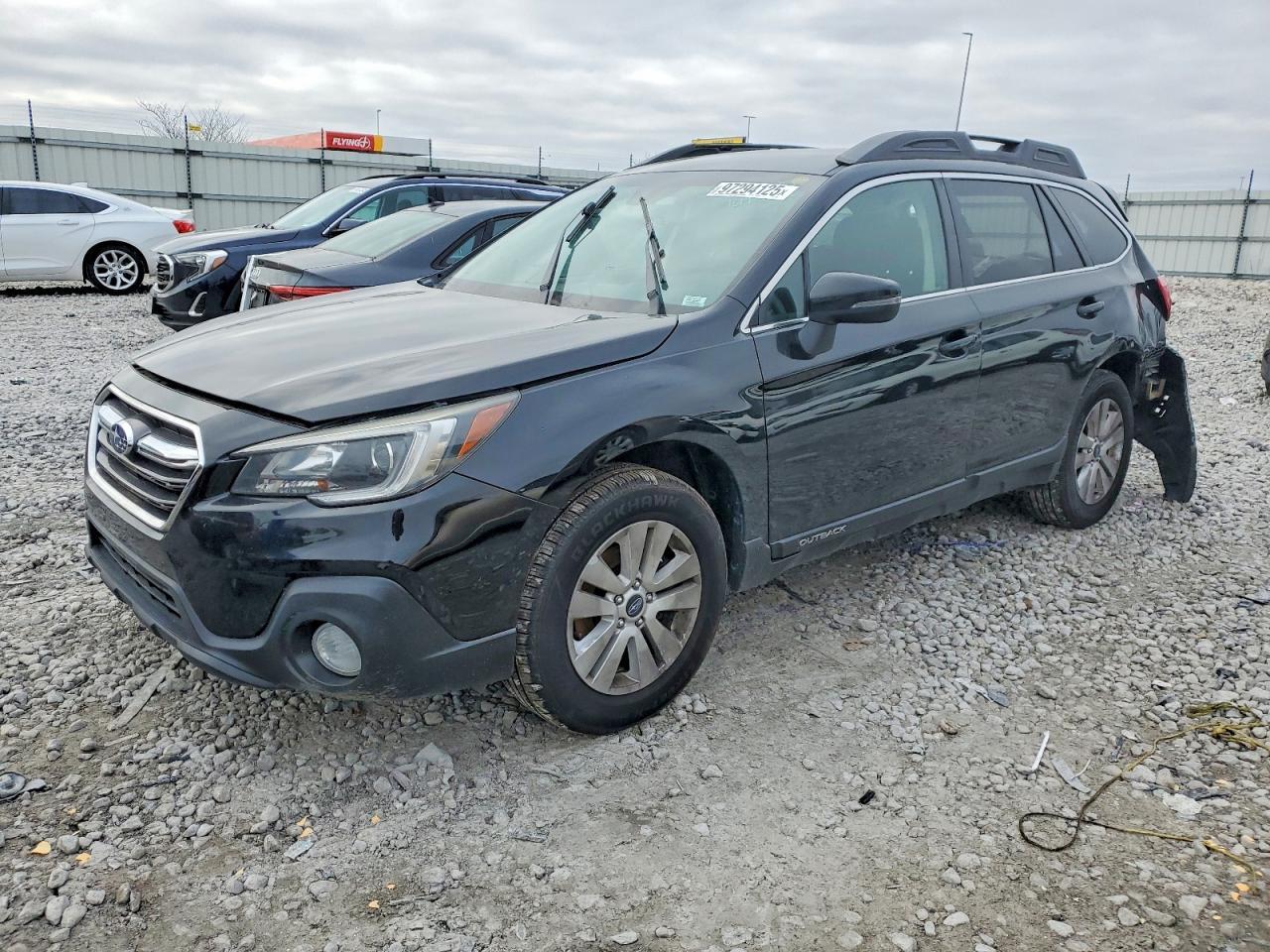 2019 Subaru Outback 2.5I Premium - zdjęcie główne