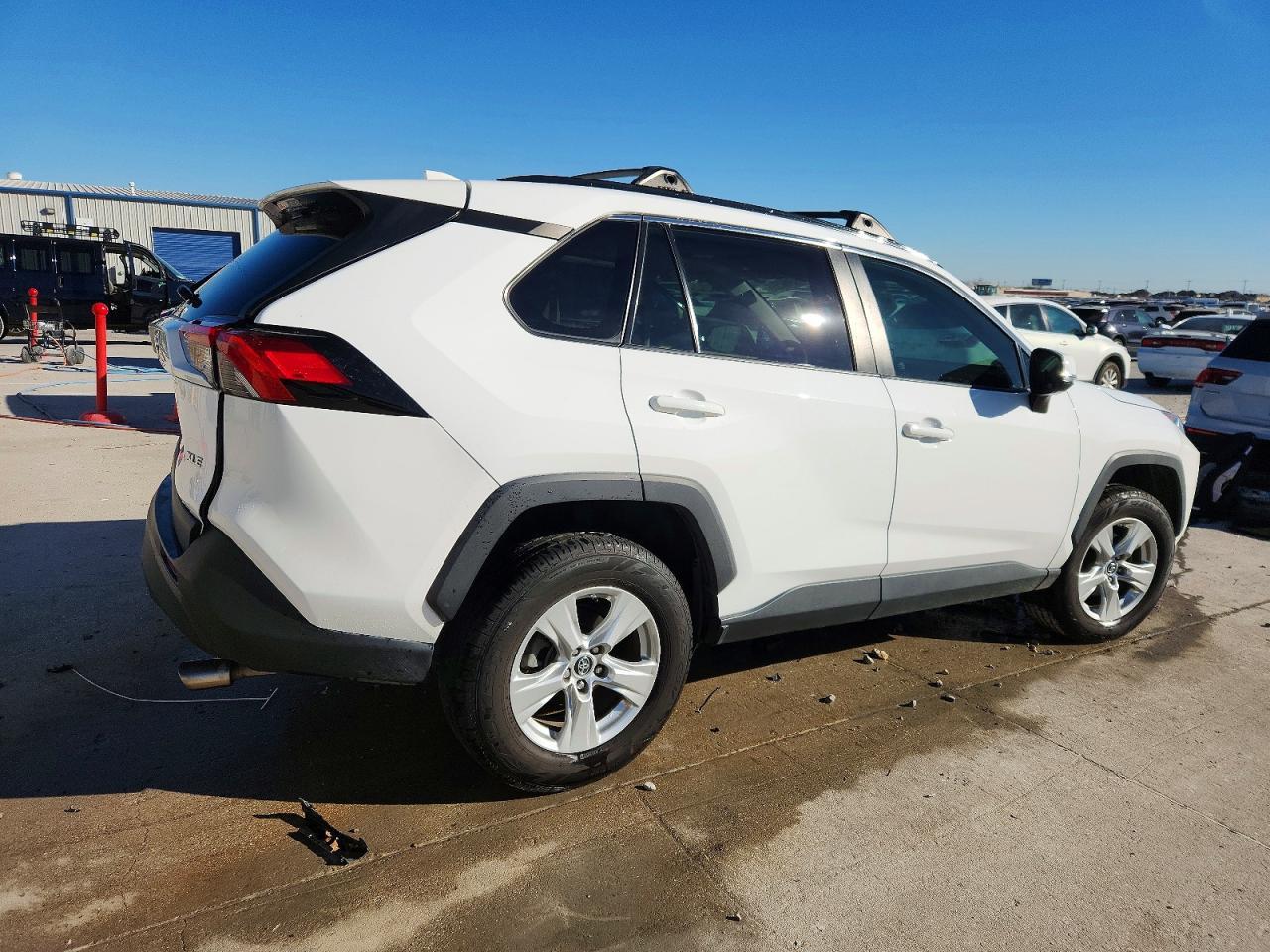 2019 Toyota Rav4 Xle - zdjęcie 3