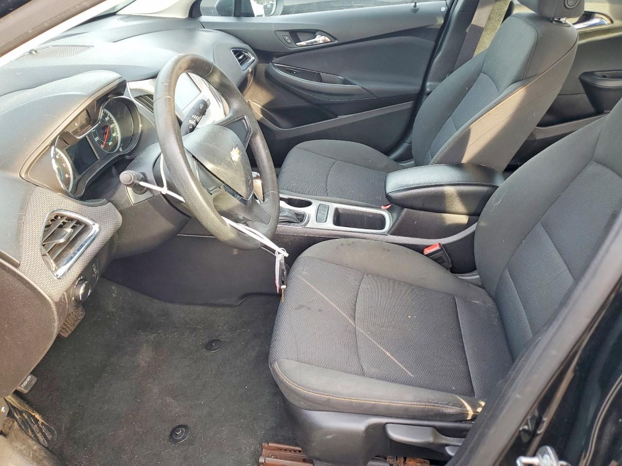 2017 Chevrolet Cruze Ls - zdjęcie 7