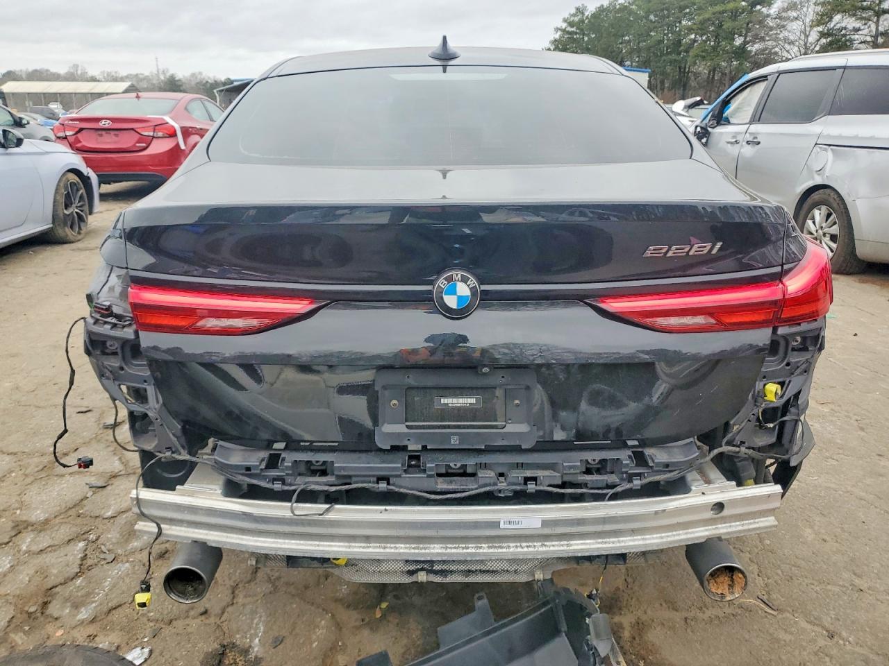 2022 BMW 228I - zdjęcie 6