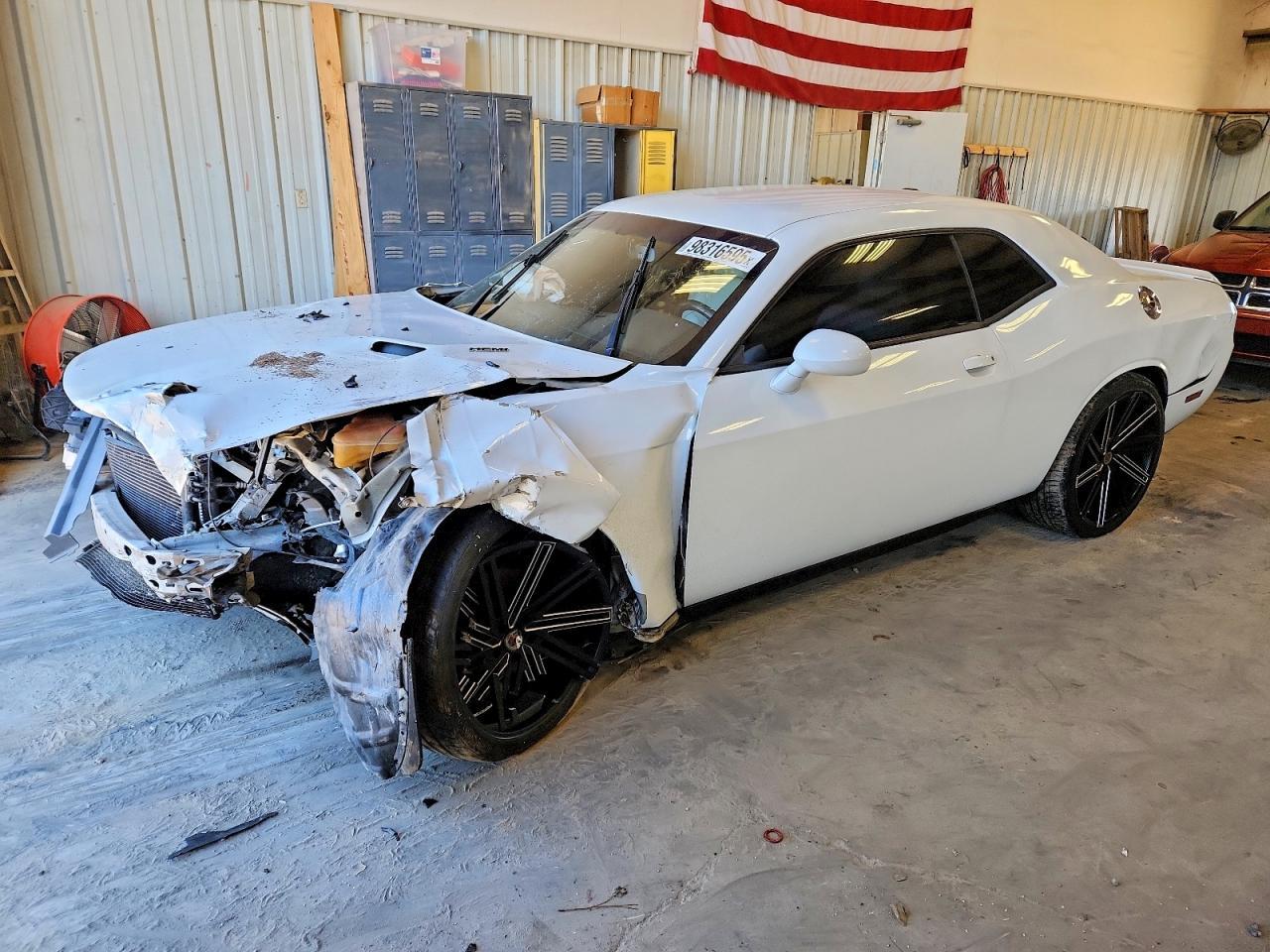 Dodge Challenger - zdjęcie 1