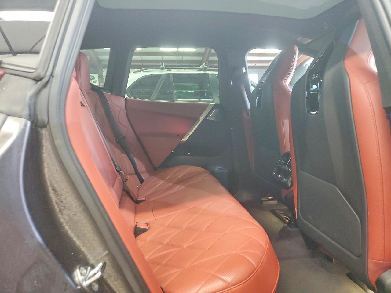 2023 BMW Ix M60 - zdjęcie 11