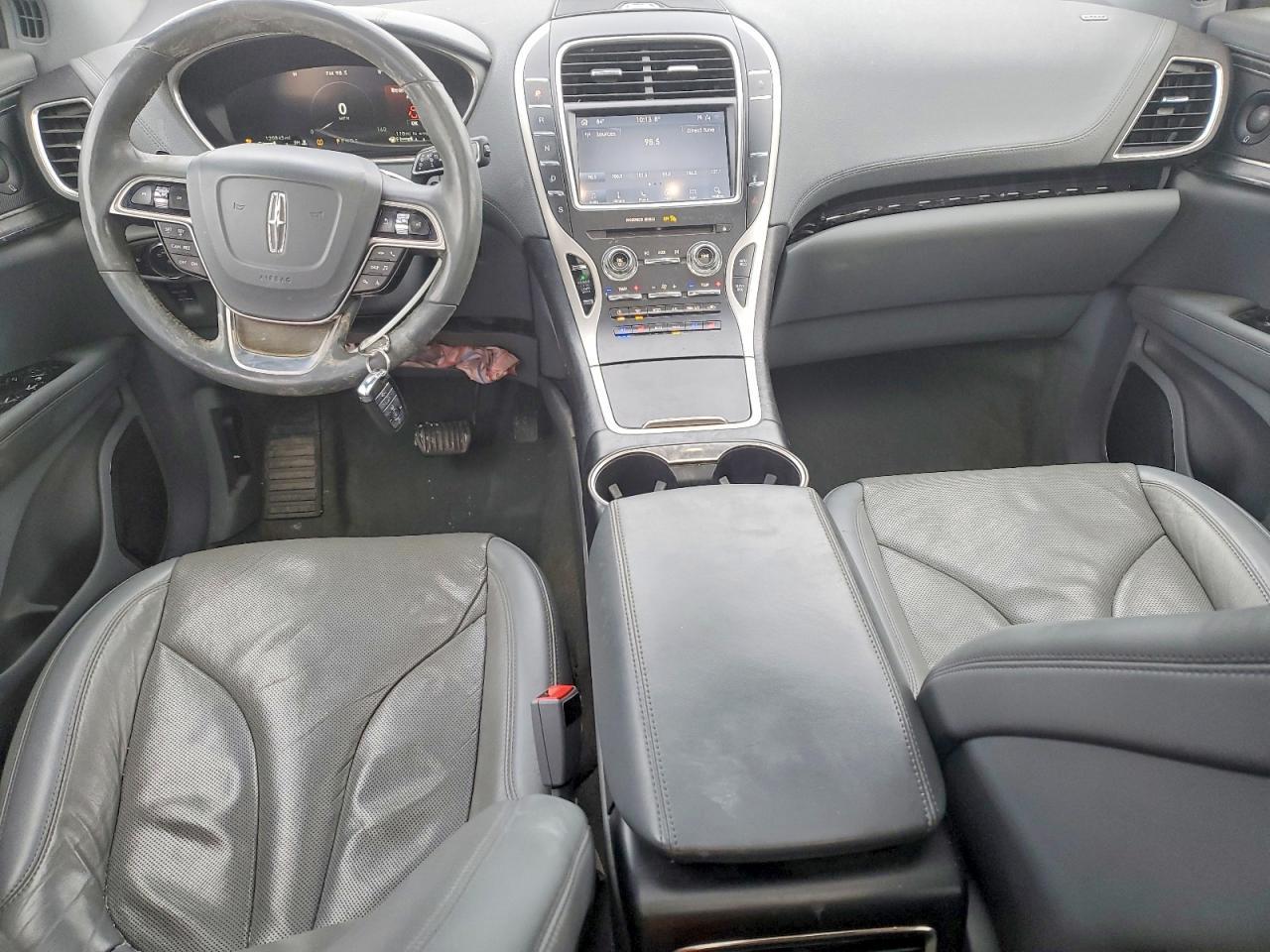 2020 Lincoln Nautilus Reserve - zdjęcie 8