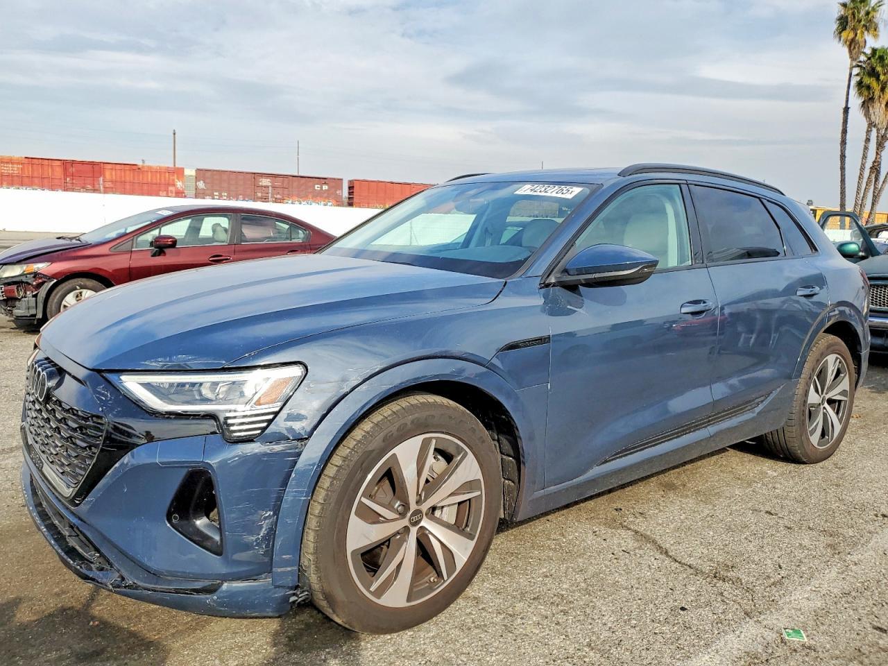 2024 Audi Q8 E-Tron Premium - zdjęcie główne
