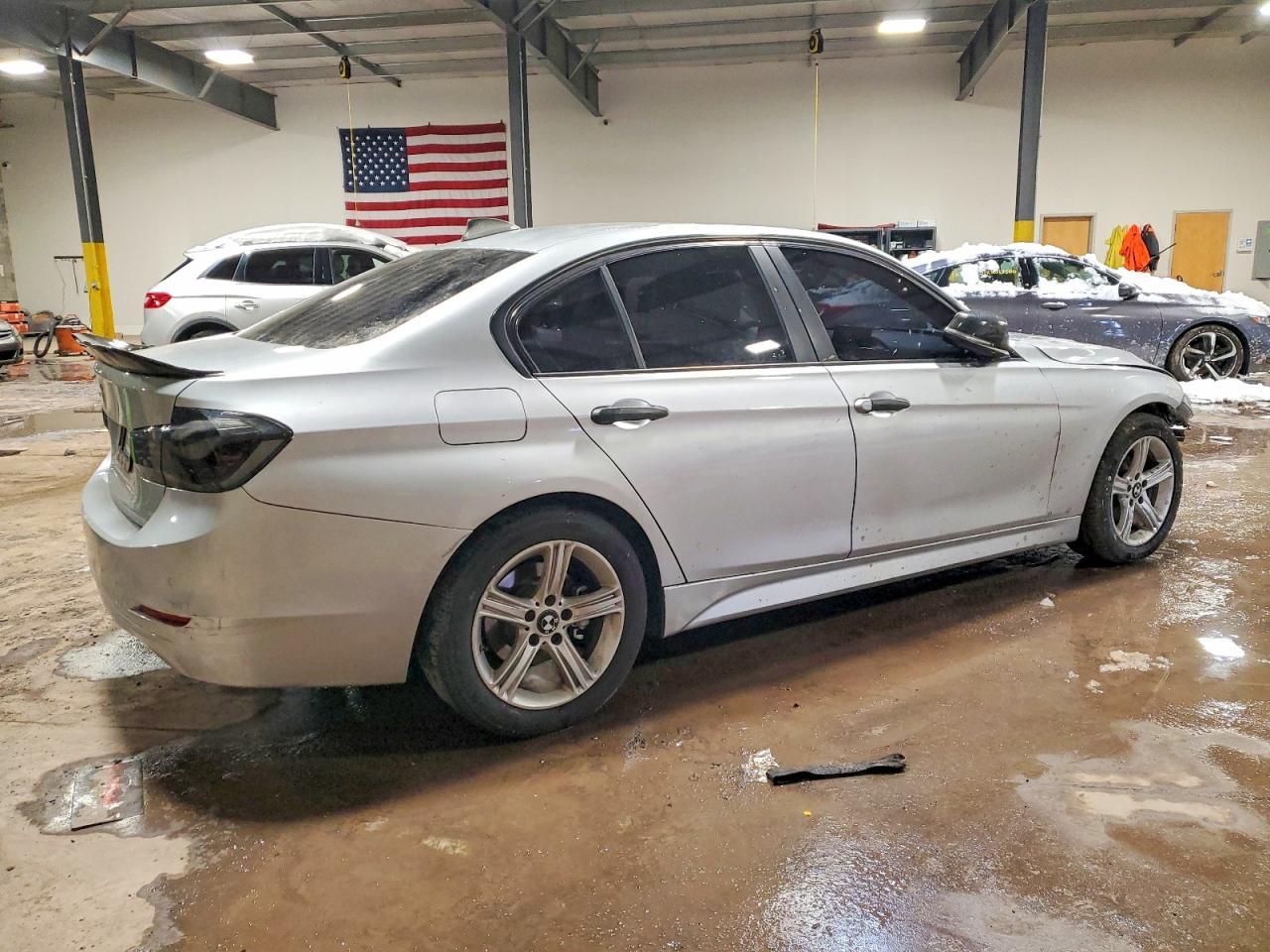 BMW Seria 3 - zdjęcie 3