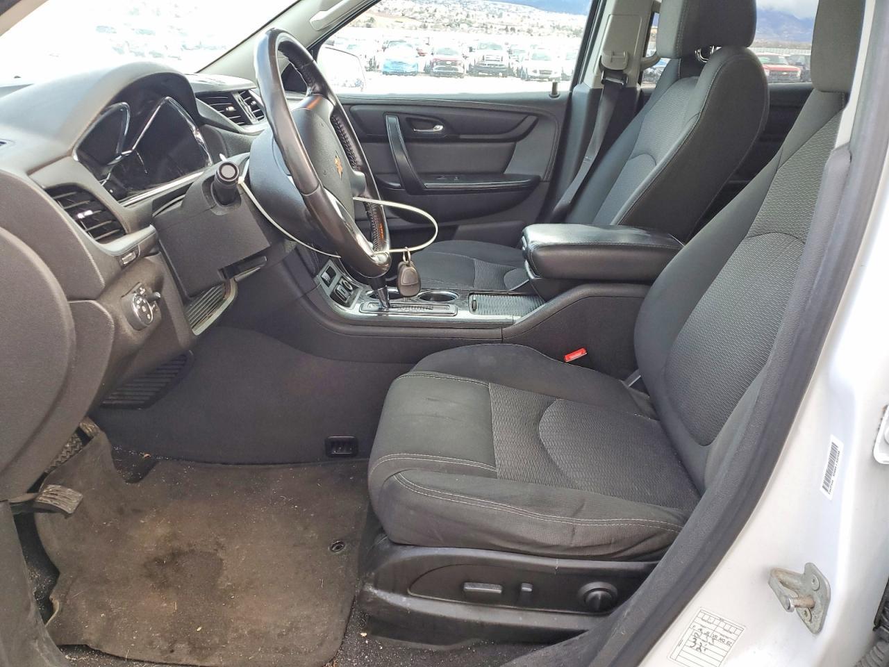 2017 Chevrolet Traverse Lt - zdjęcie 7