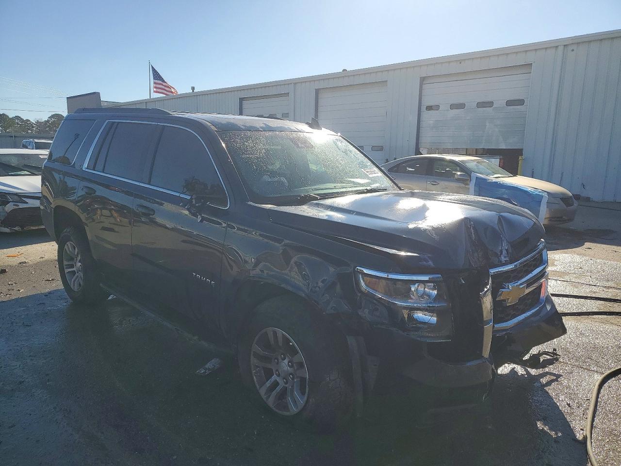 2017 Chevrolet Tahoe C1500 Lt - zdjęcie 4