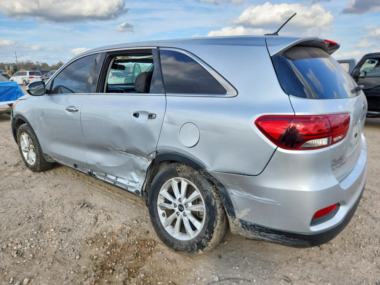 2019 Kia Sorento - zdjęcie 2