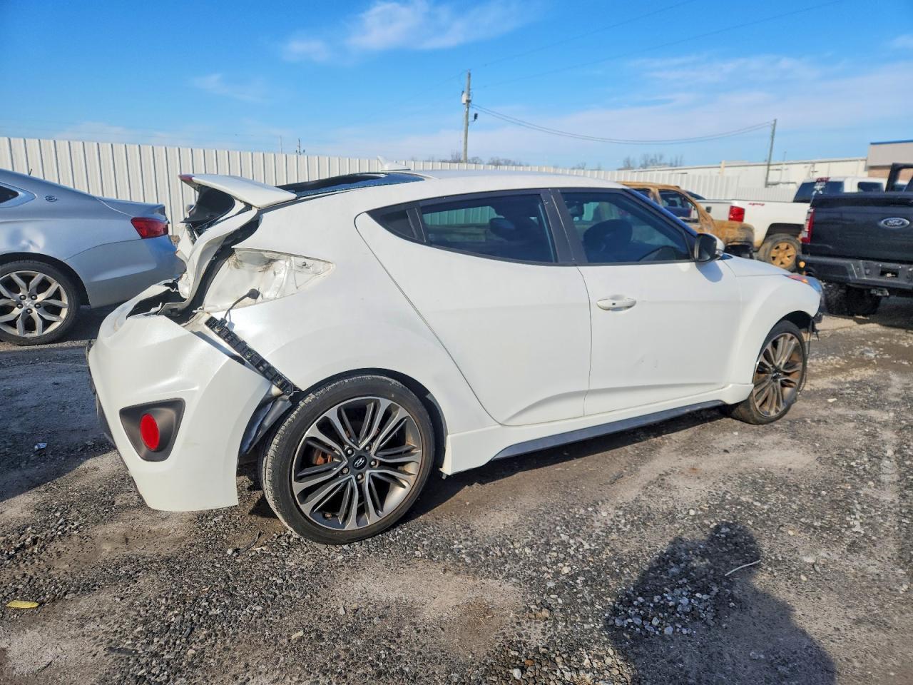 2016 Hyundai Veloster Turbo - zdjęcie 3