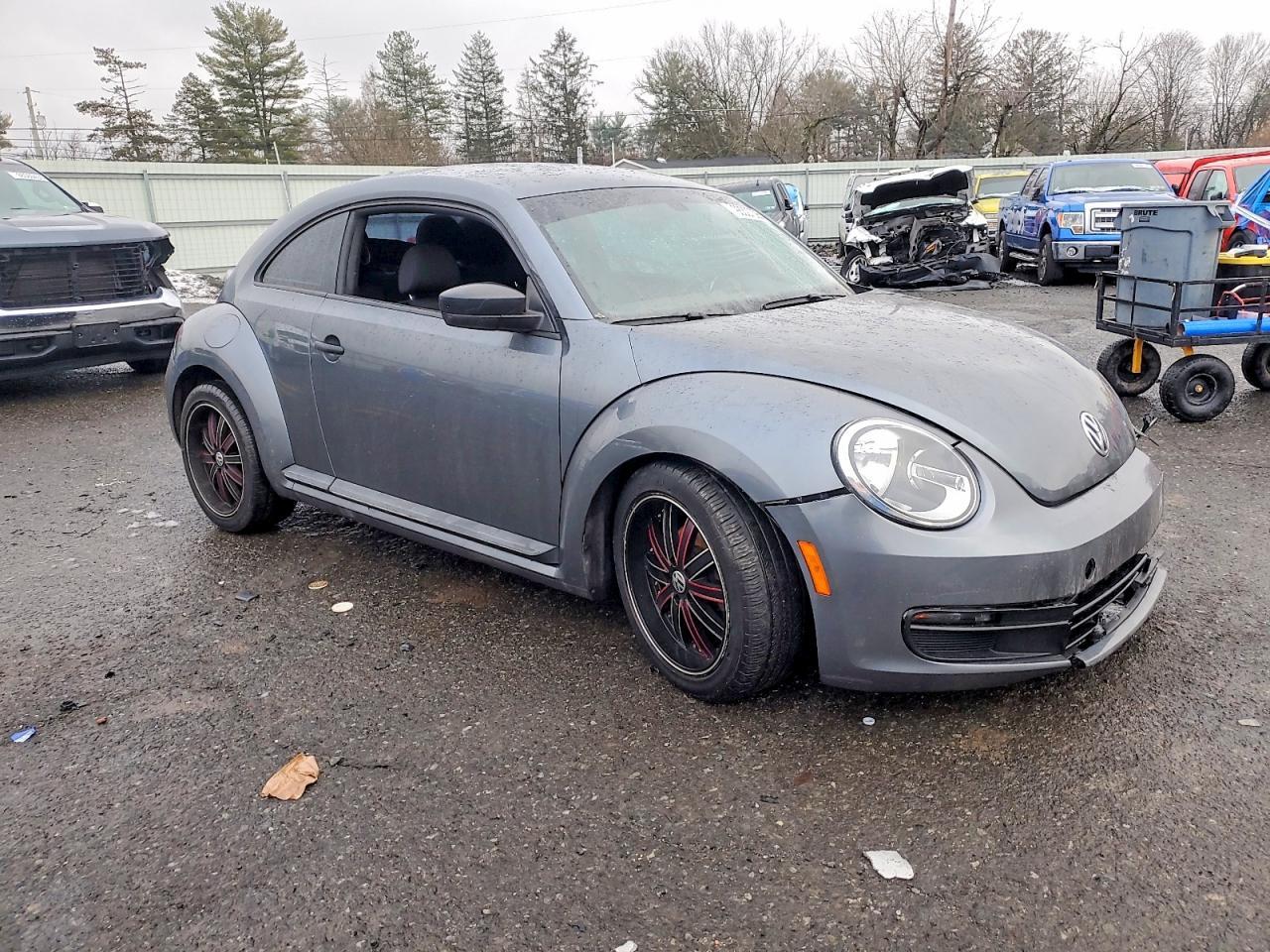2016 Volkswagen Beetle 1.8T - zdjęcie 4