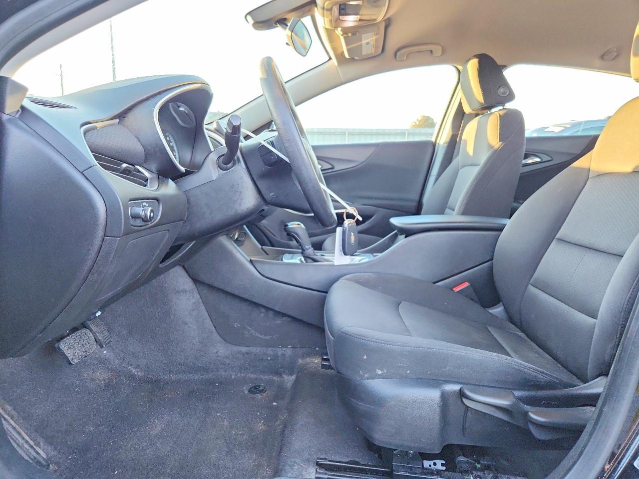 2018 Chevrolet Malibu Ls - zdjęcie 7