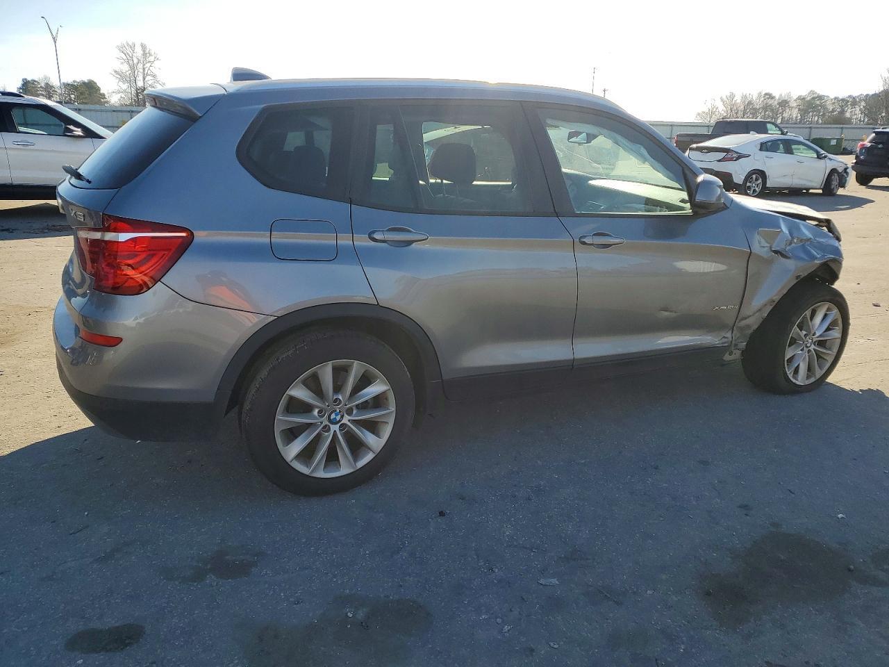 2017 BMW X3 xDrive28I - zdjęcie 3