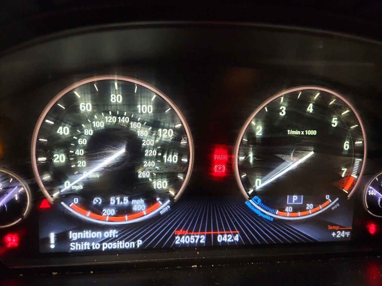 2013 BMW 740 I - zdjęcie 9