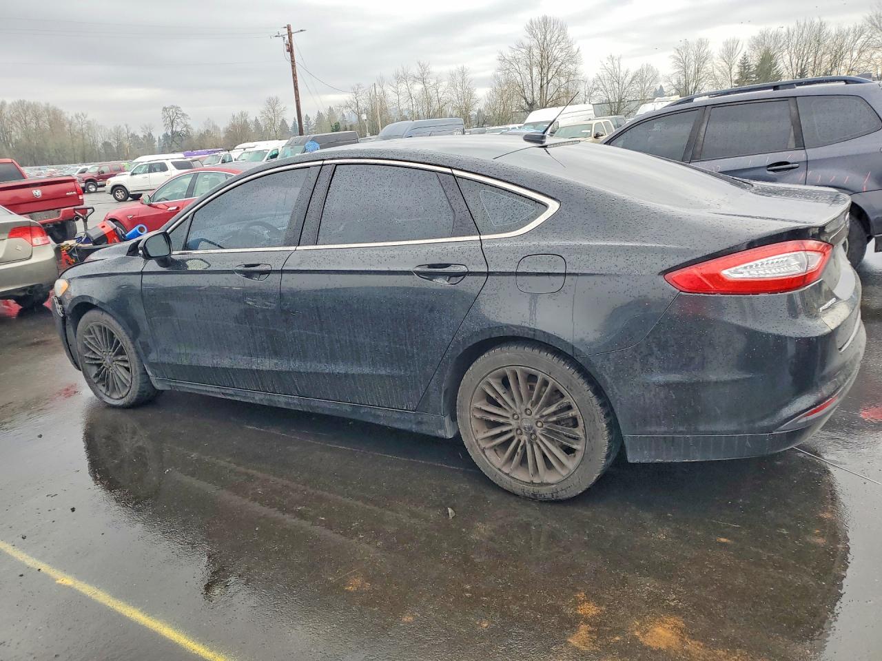 2014 Ford Fusion Se - zdjęcie 2