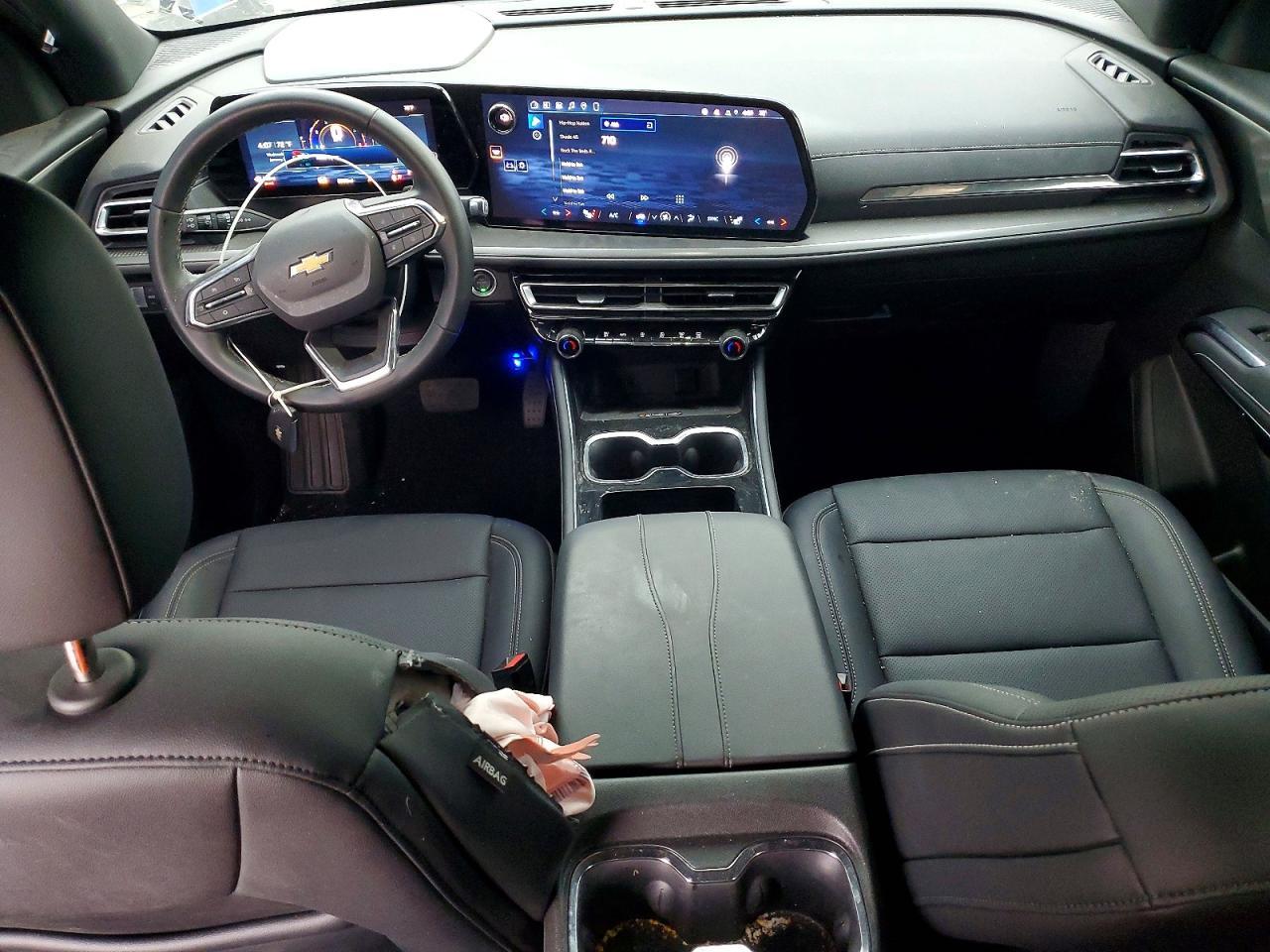 2026 Chevrolet Traverse Lt - zdjęcie 8