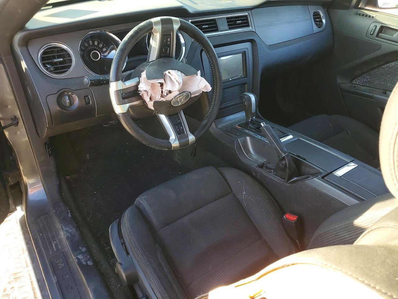 2014 Ford Mustang - zdjęcie 8