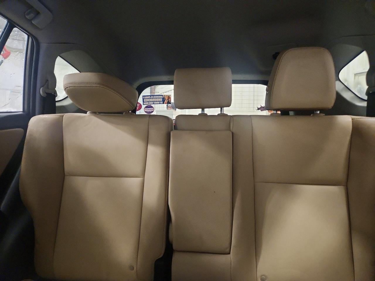 2015 Toyota Rav4 Limited - zdjęcie 10