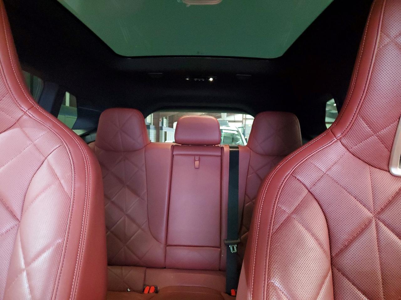 2023 BMW Ix M60 - zdjęcie 10