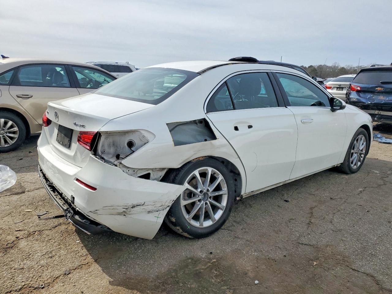 2019 Mercedes-Benz A 220 4Matic - zdjęcie 3