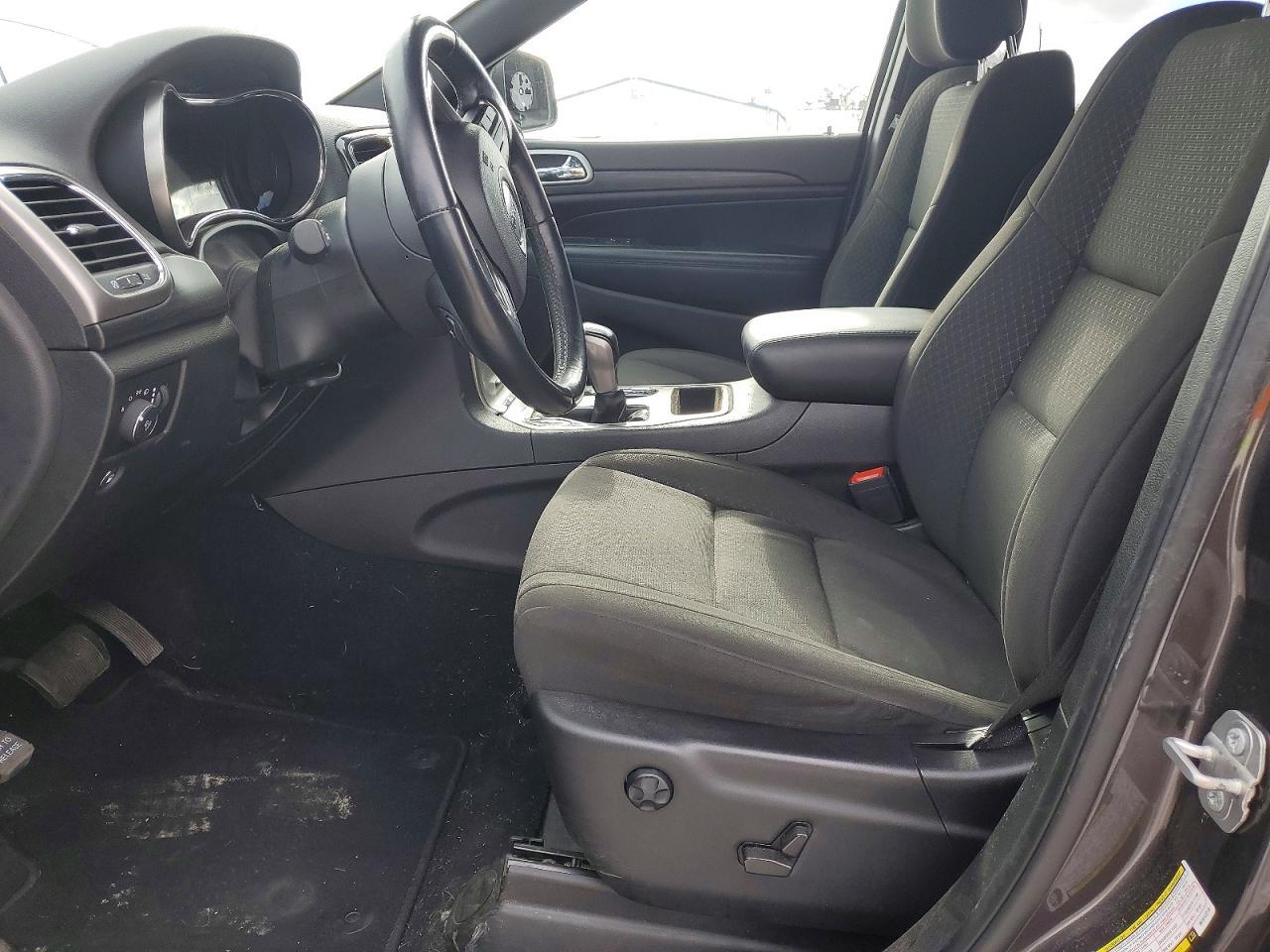 2021 Jeep Grand Cherokee Laredo - zdjęcie 7