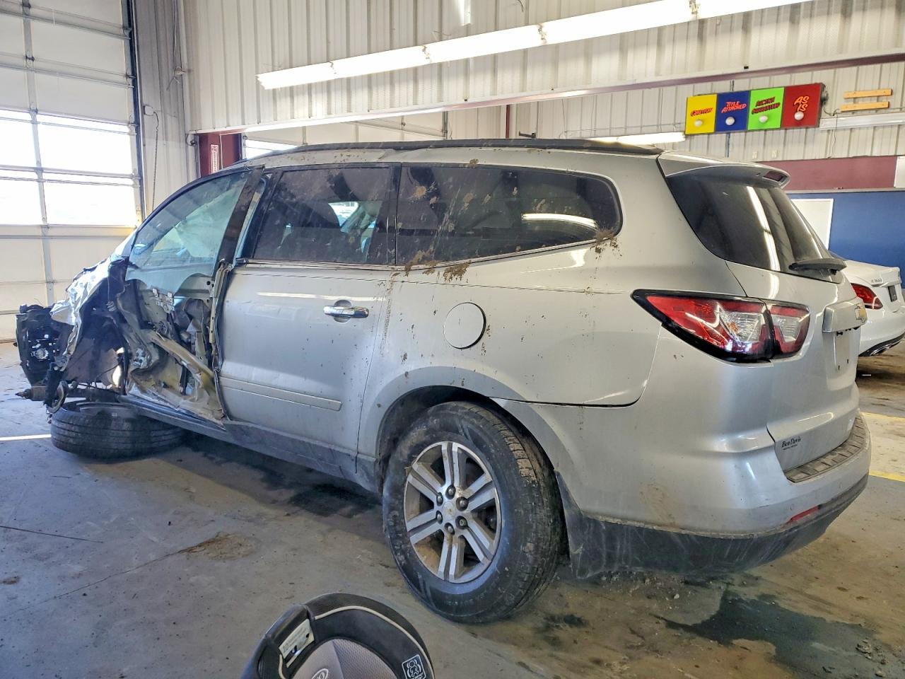 2015 Chevrolet Traverse Lt - zdjęcie 2
