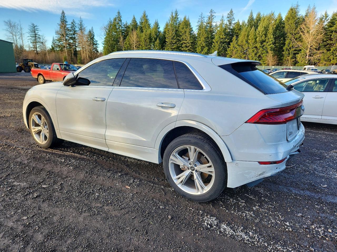 2023 Audi Q8 Premium - zdjęcie 2