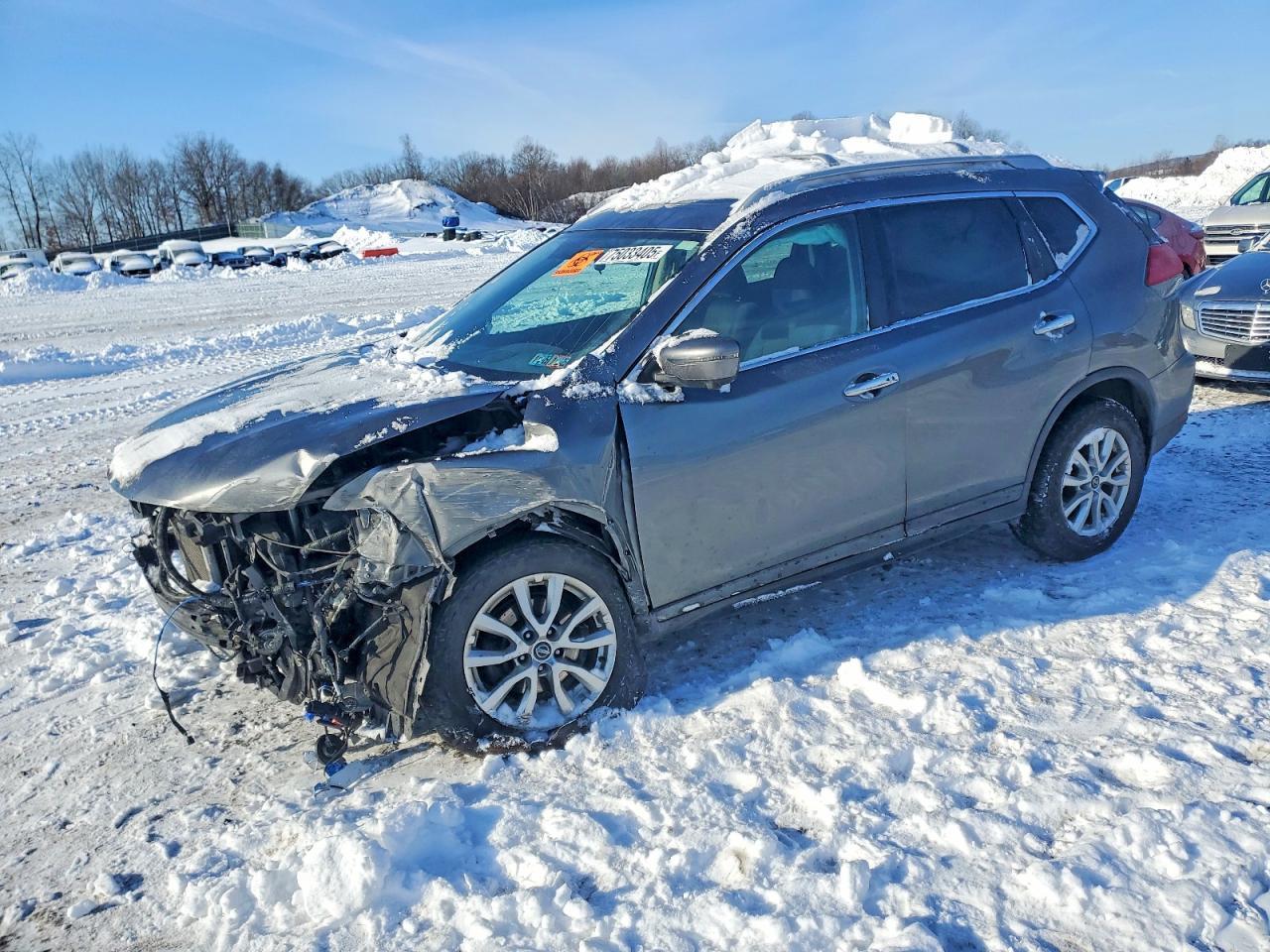 2017 Nissan Rogue Sv - zdjęcie główne