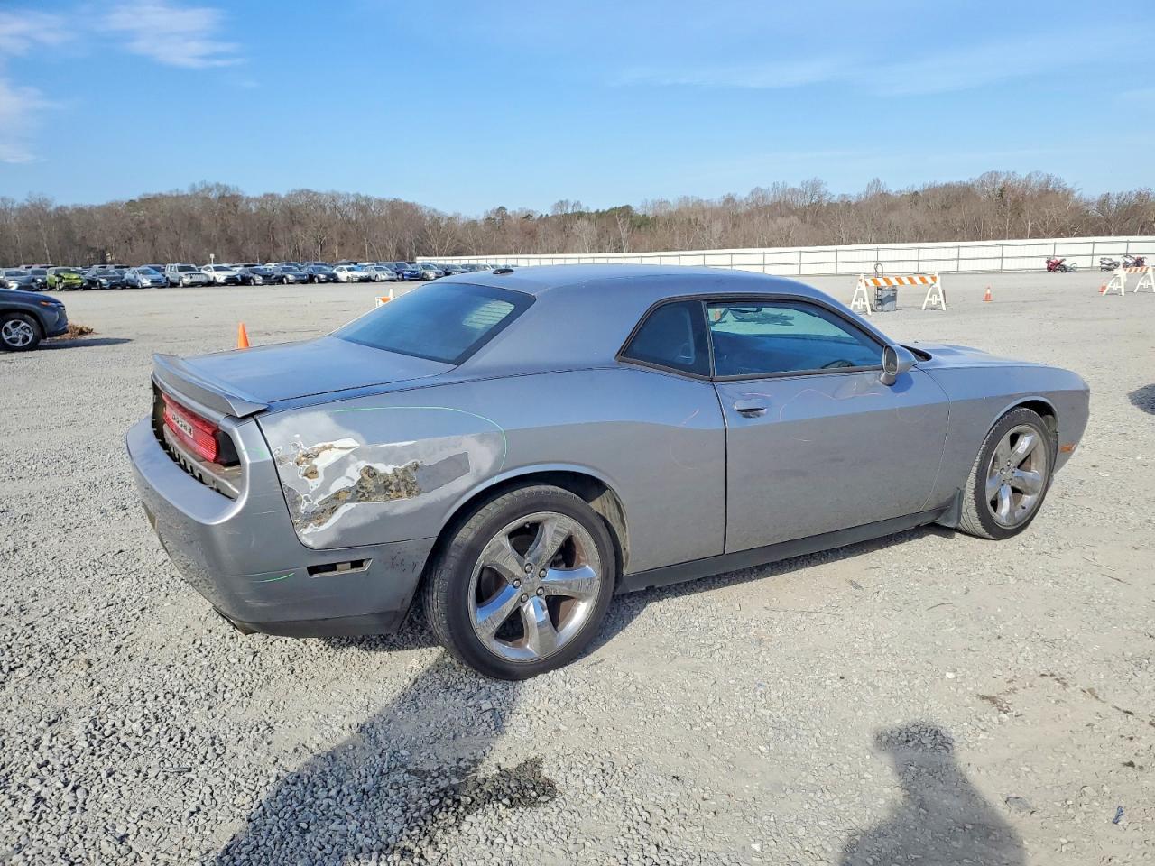 2014 Dodge Challenger Sxt - zdjęcie 3