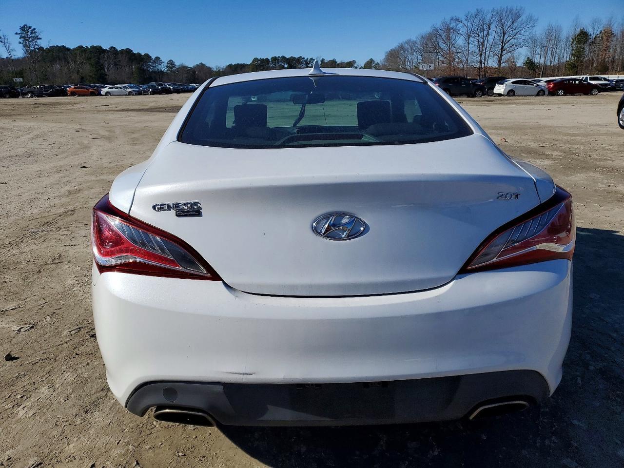 2013 Hyundai Genesis Coupe 2.0T - zdjęcie 6