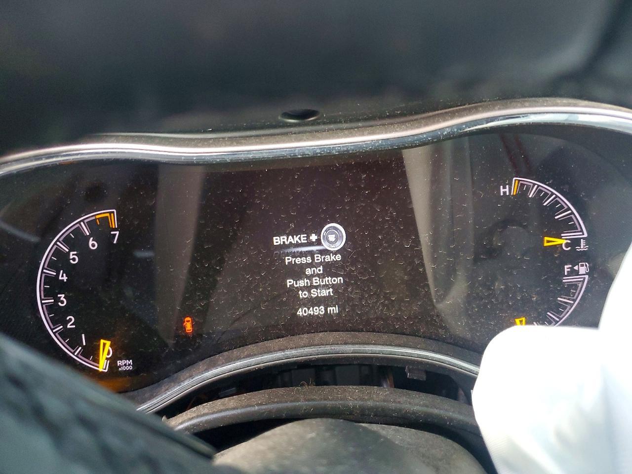 2020 Jeep Grand Cherokee Limited - zdjęcie 9