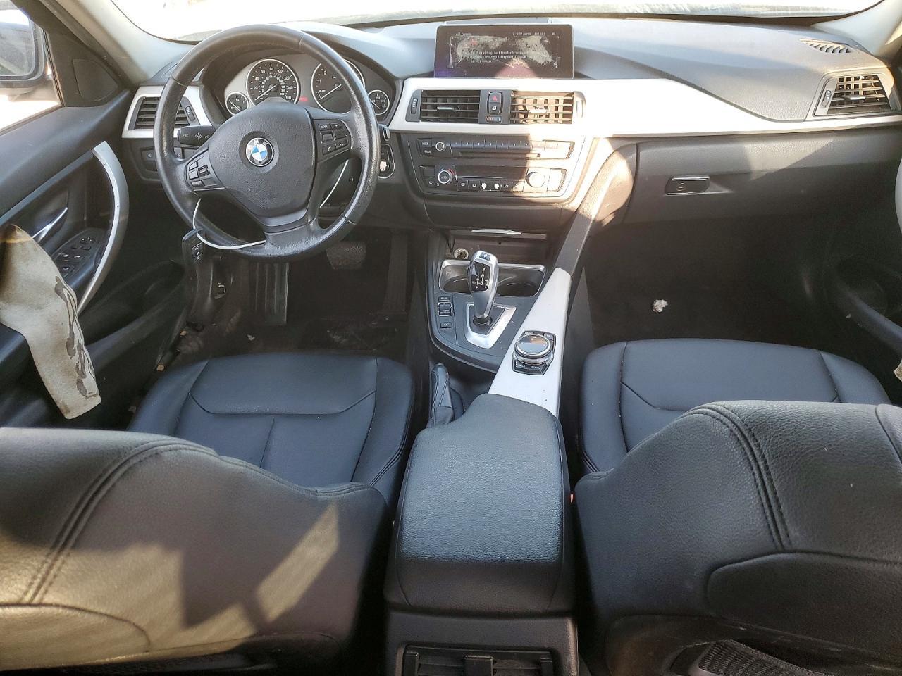 2014 BMW 320 I - zdjęcie 8