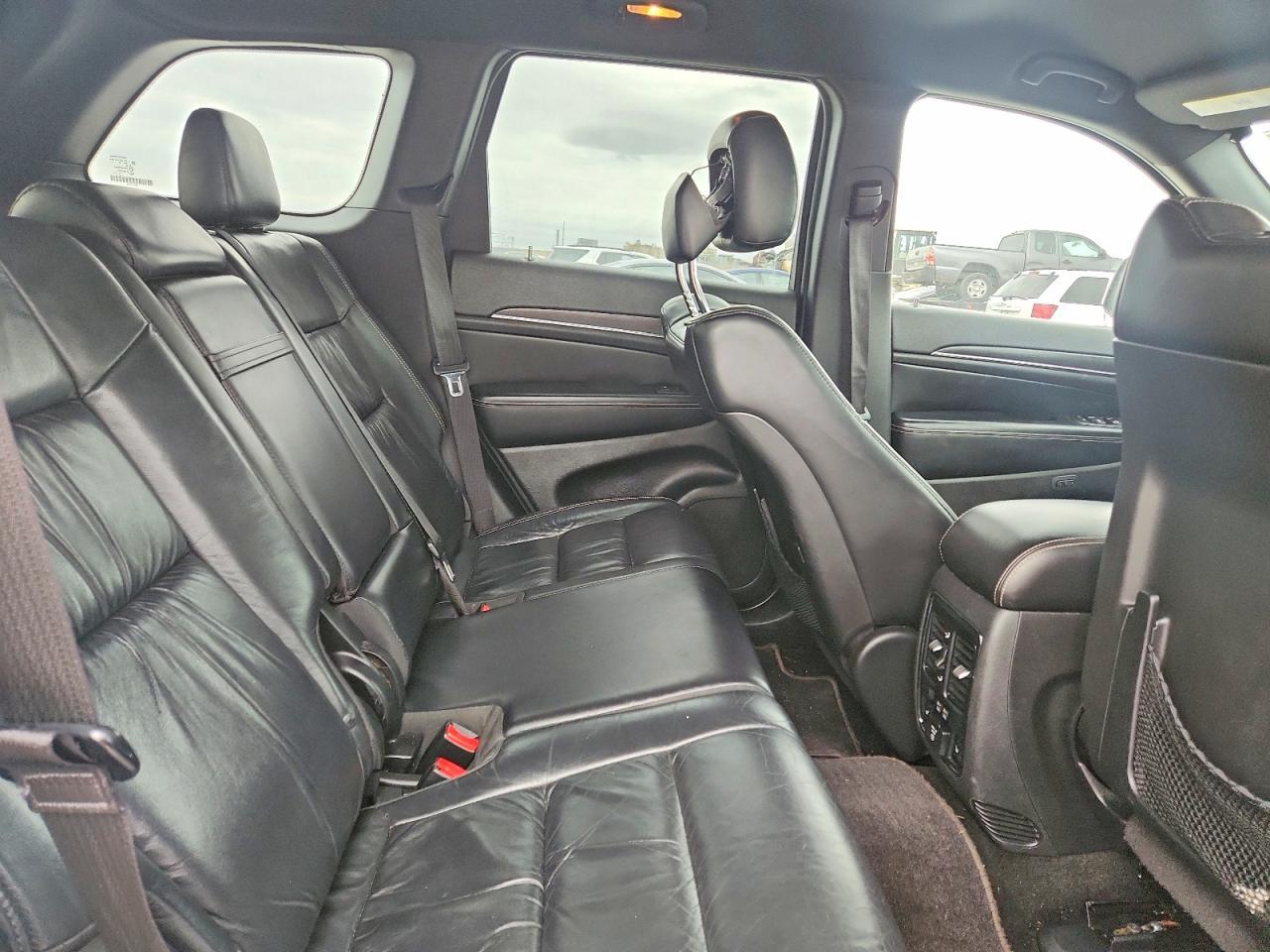 2015 Jeep Grand Cherokee Limited - zdjęcie 11