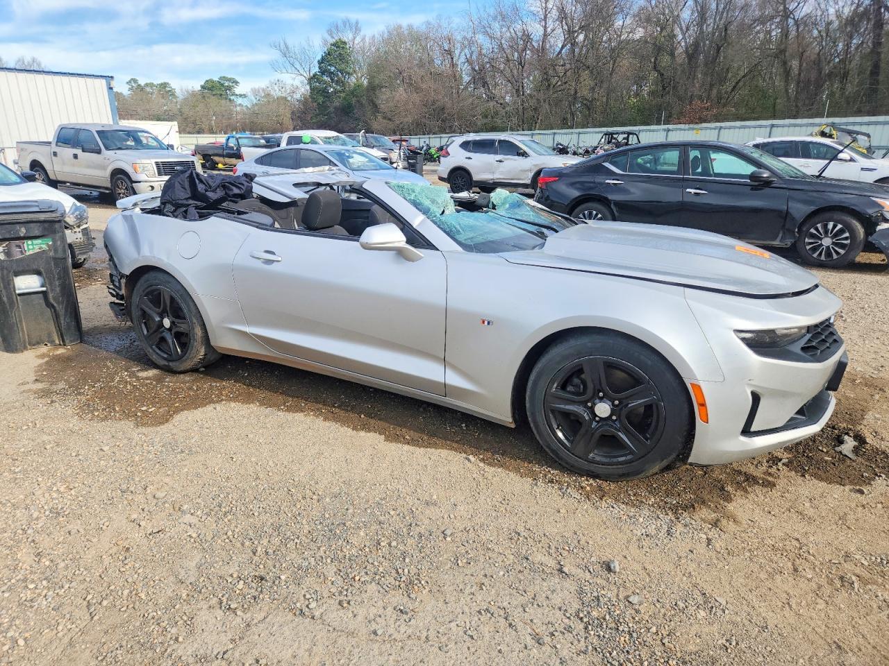2019 Chevrolet Camaro Ls - zdjęcie 4