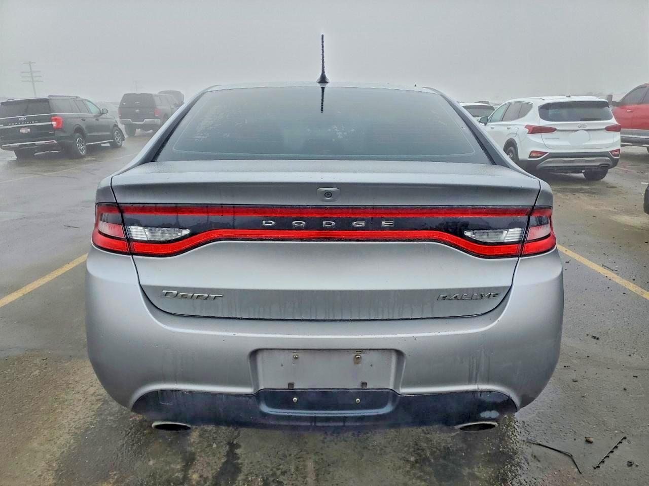 2015 Dodge Dart Sxt - zdjęcie 6