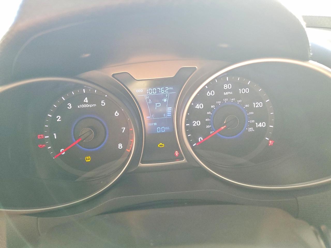2015 Hyundai Veloster - zdjęcie 9