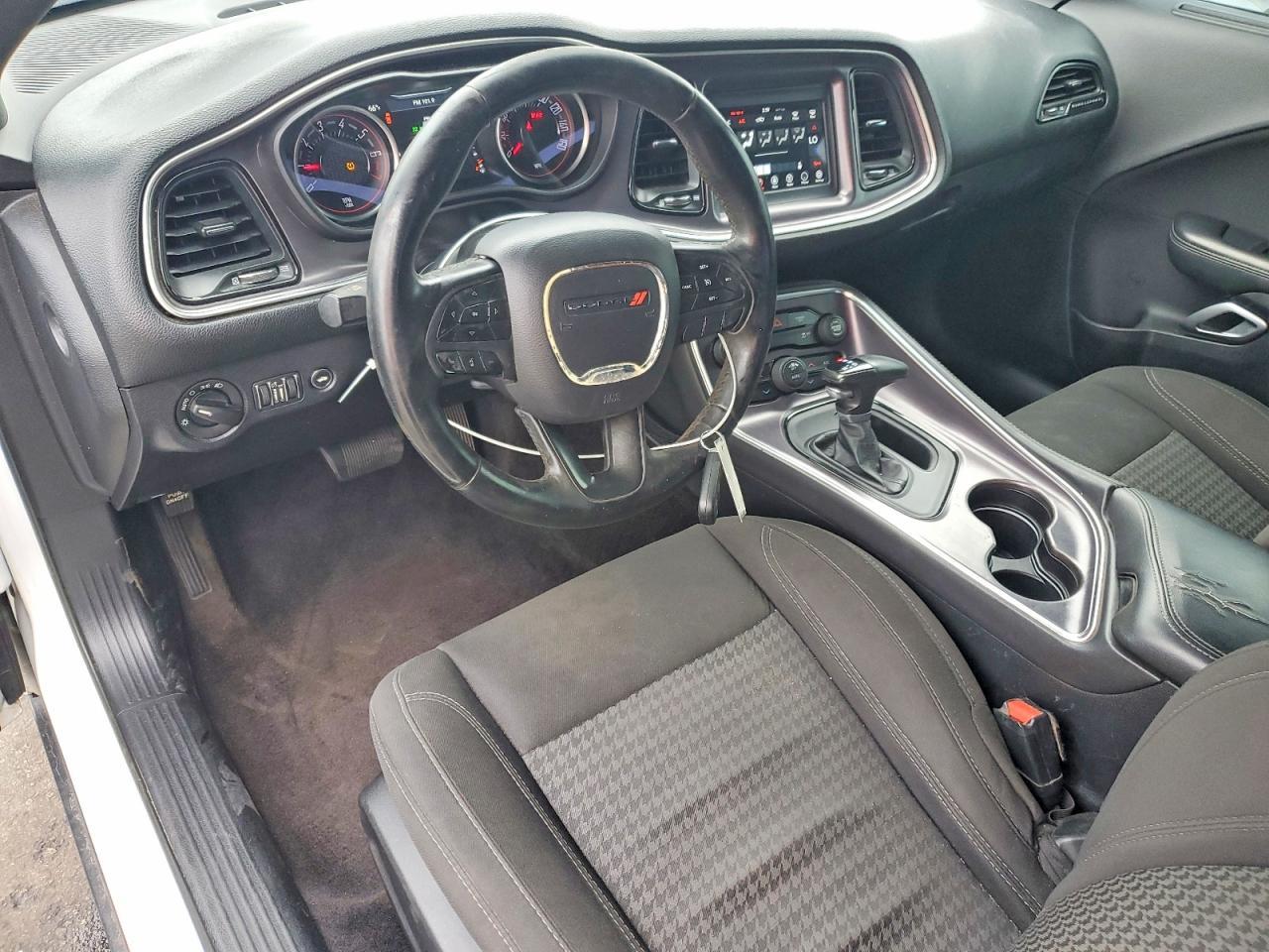 2018 Dodge Challenger Sxt - zdjęcie 8