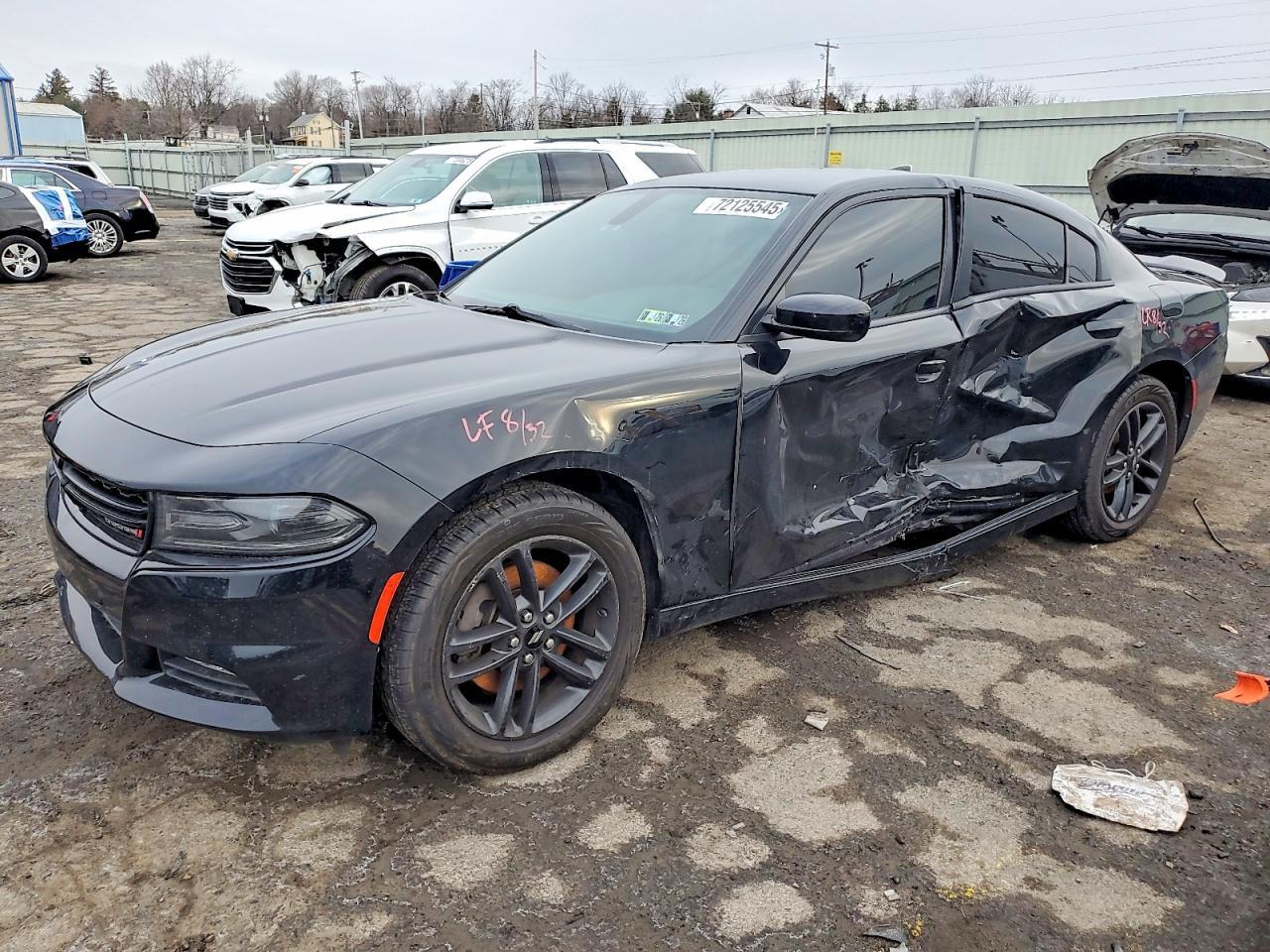 2019 Dodge Charger Sxt - zdjęcie główne