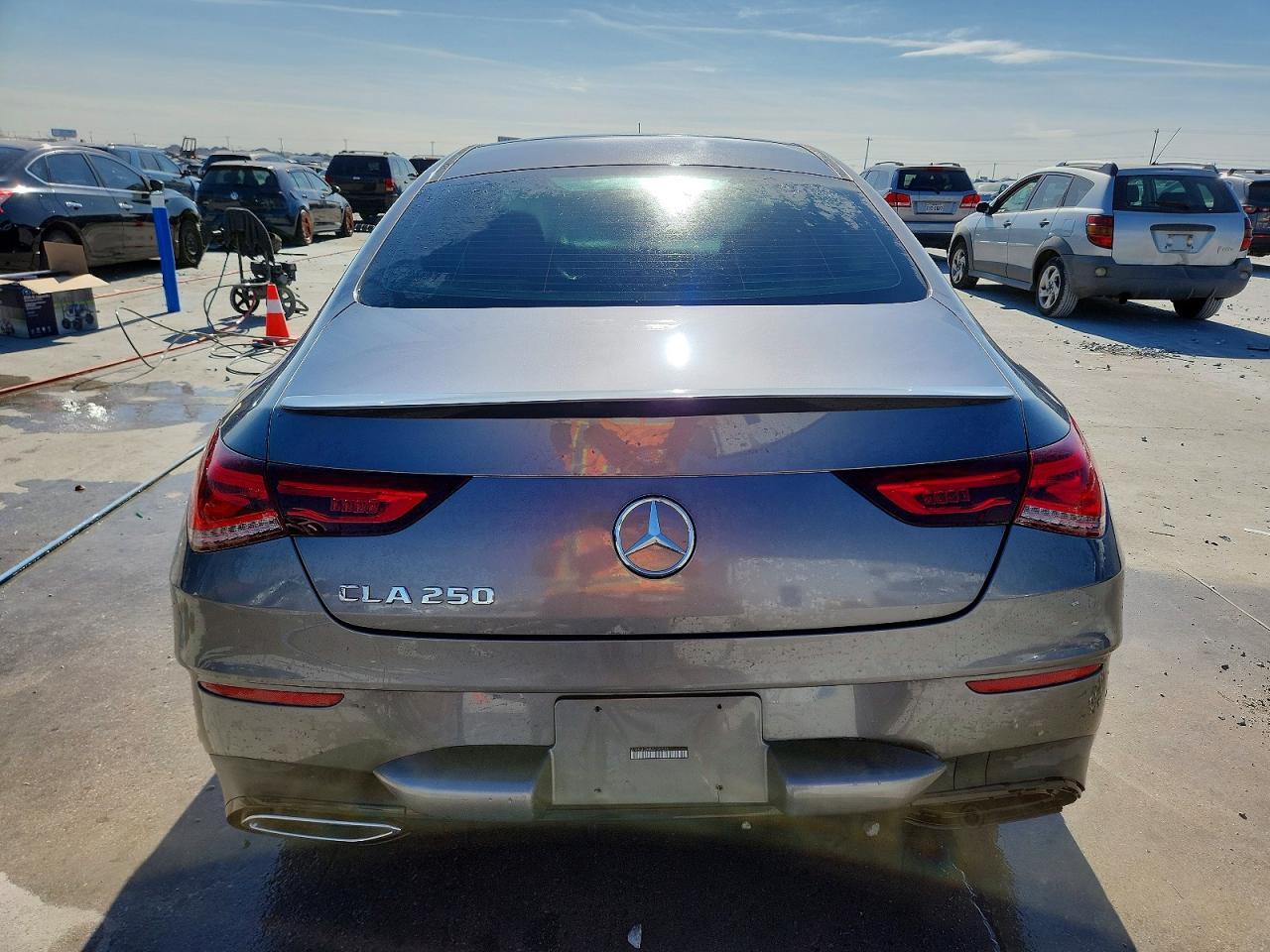 2021 Mercedes-Benz Cla 250 - zdjęcie 6