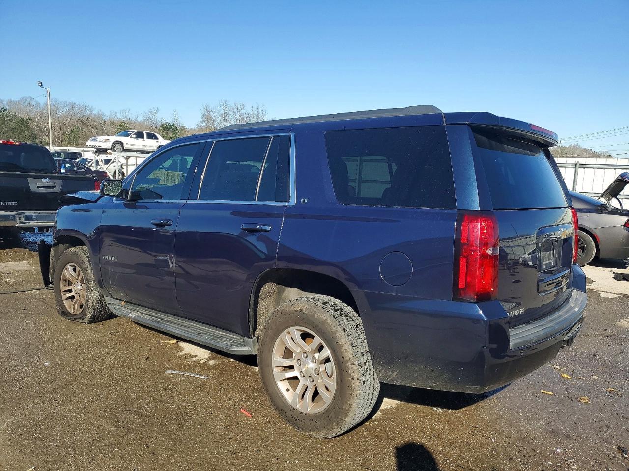 2017 Chevrolet Tahoe C1500 Lt - zdjęcie 2