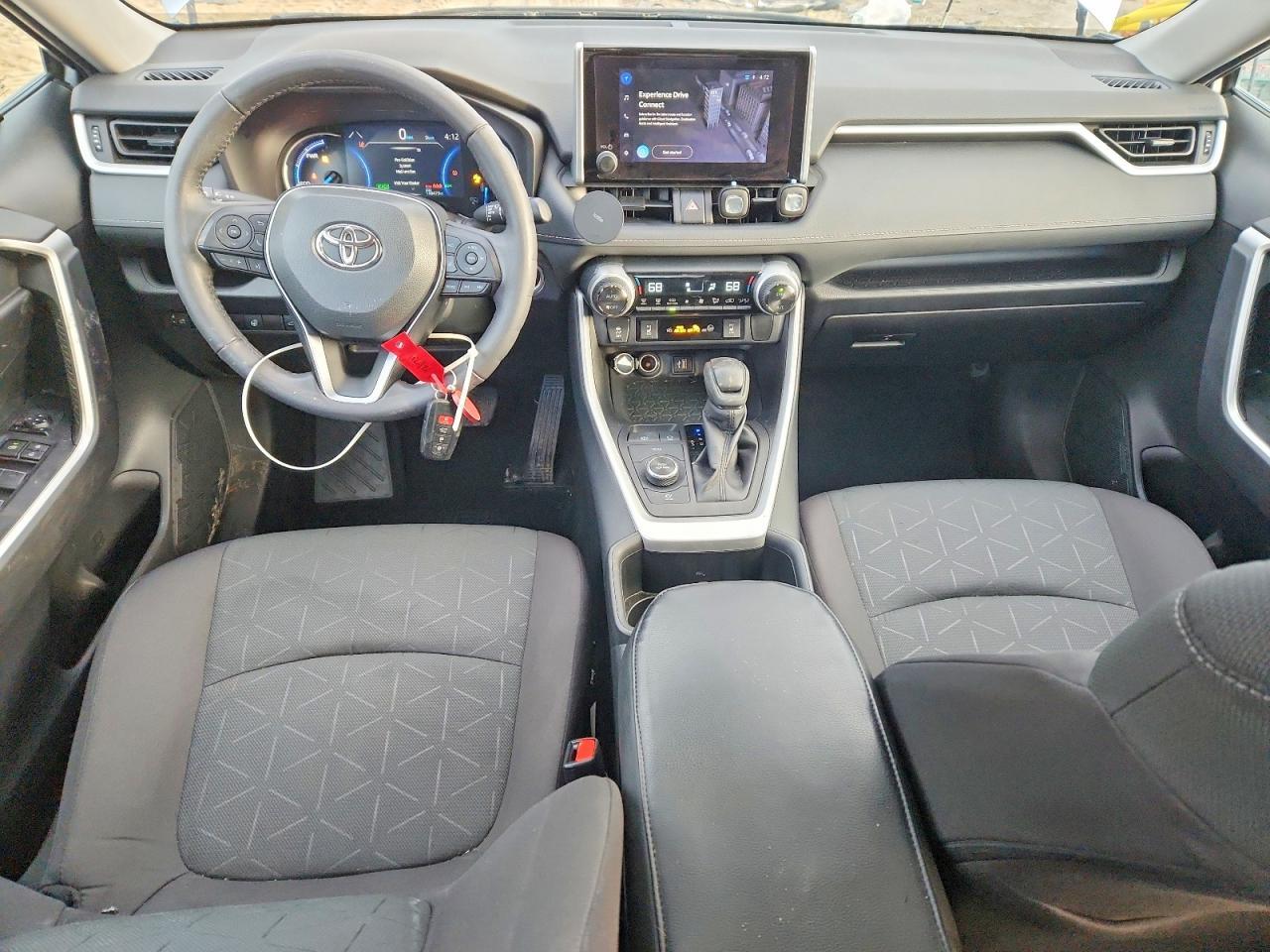 2024 Toyota Rav4 Xle - zdjęcie 8