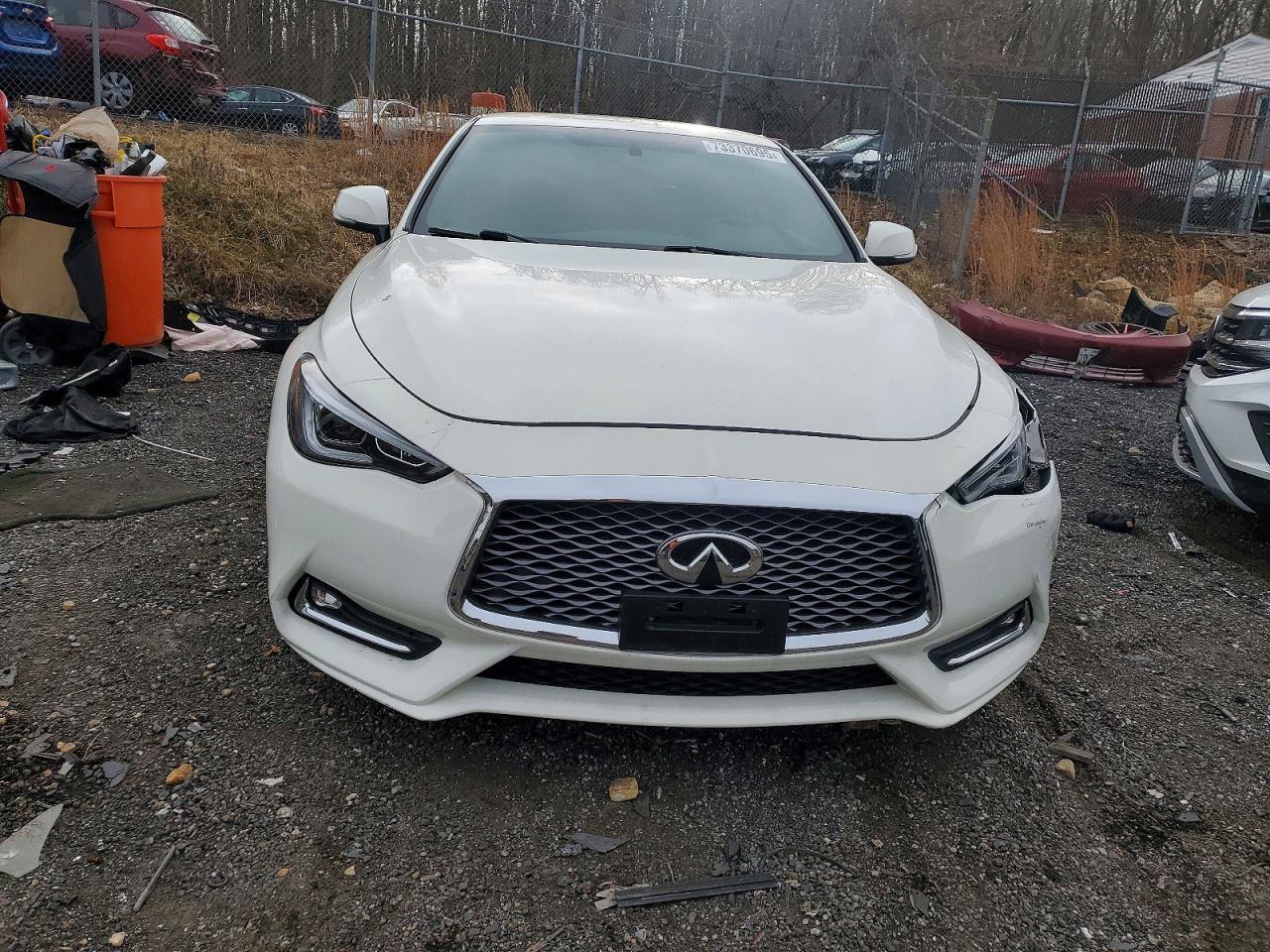 2018 Infiniti Q60 Red Sport 400 - zdjęcie 5