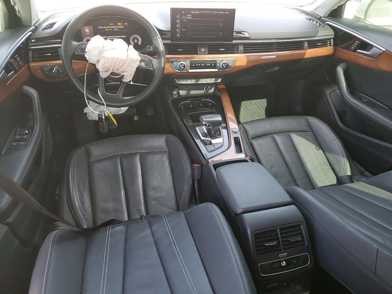 2022 Audi A4 Premium Plus 40 - zdjęcie 8