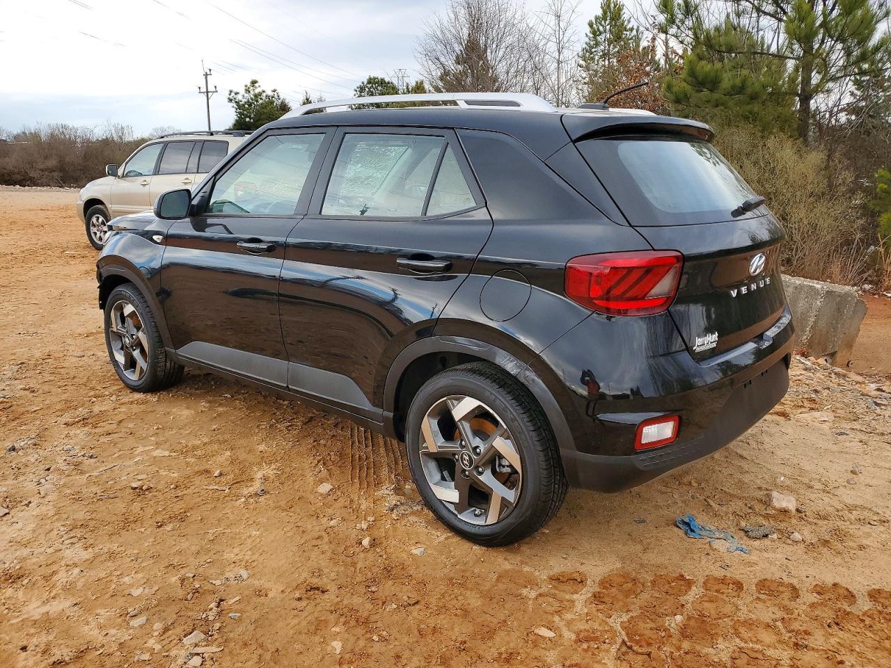 2024 Hyundai Venue Sel - zdjęcie 2