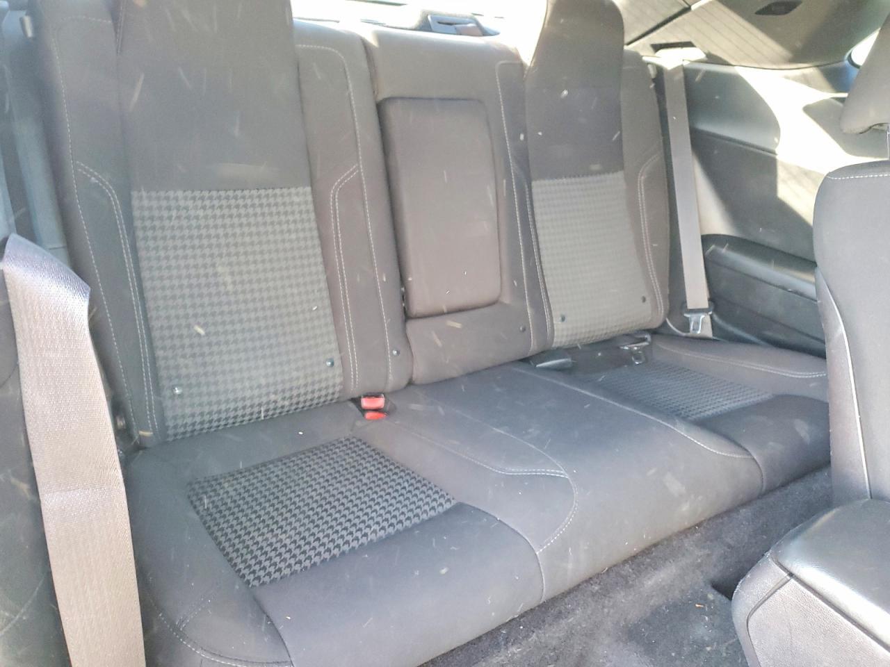 2016 Dodge Challenger R/T - zdjęcie 10