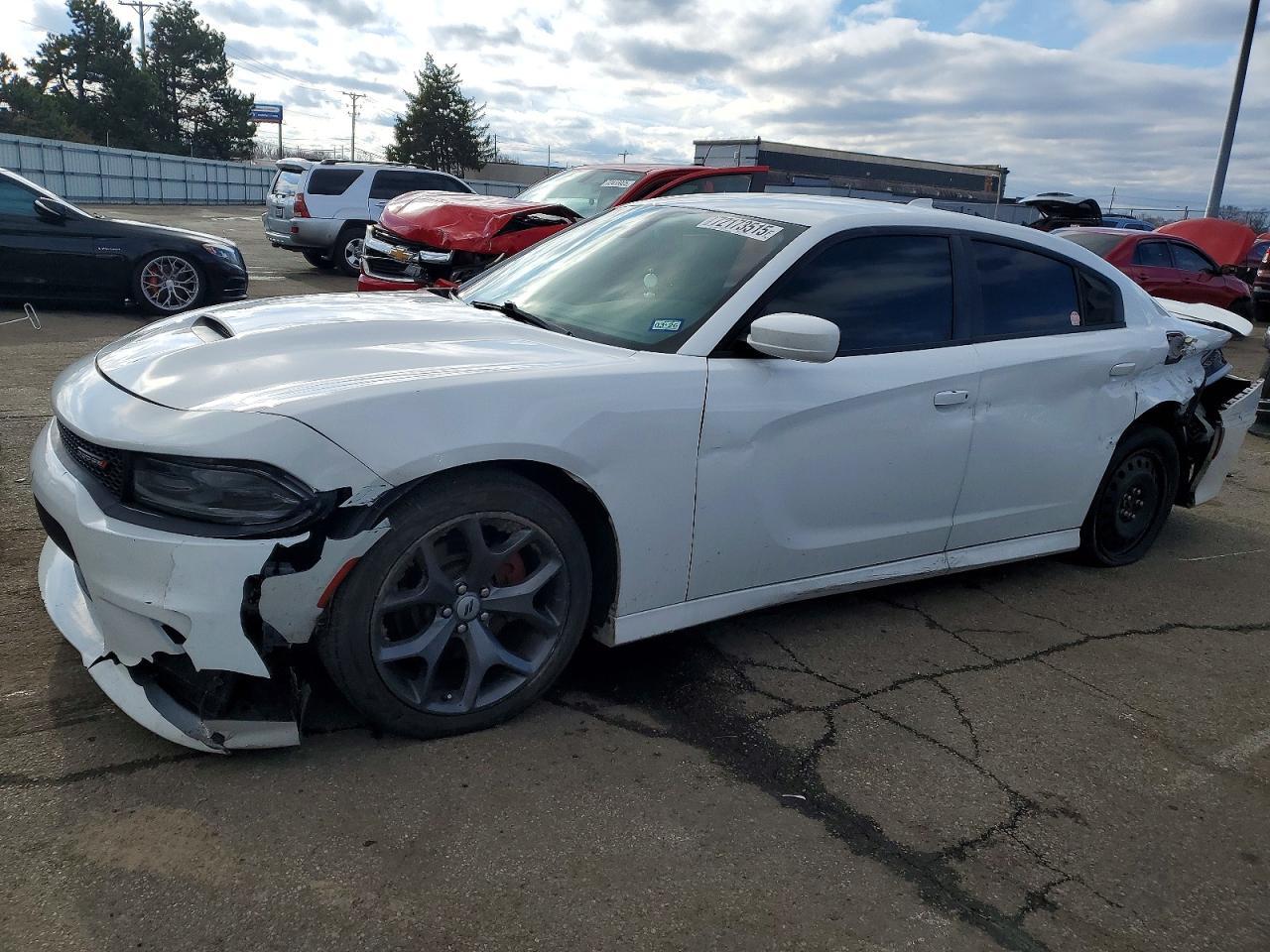 2019 Dodge Charger Gt - zdjęcie główne