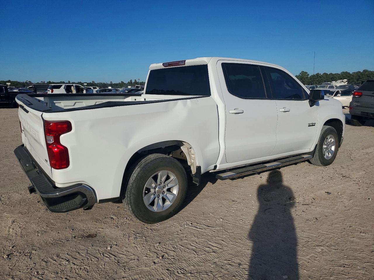 2020 Chevrolet Silverado C1500 Lt - zdjęcie 3